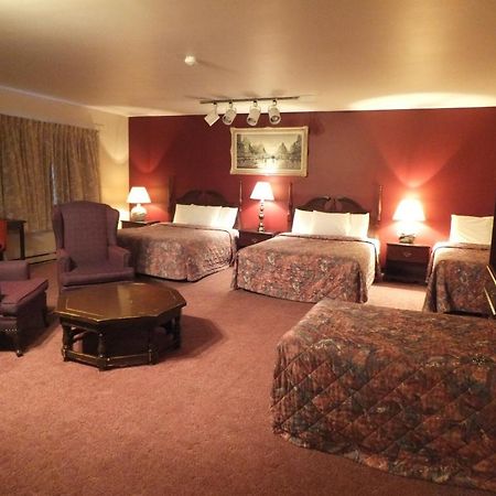 وندسور Ivy Rose Motor Inn المظهر الخارجي الصورة